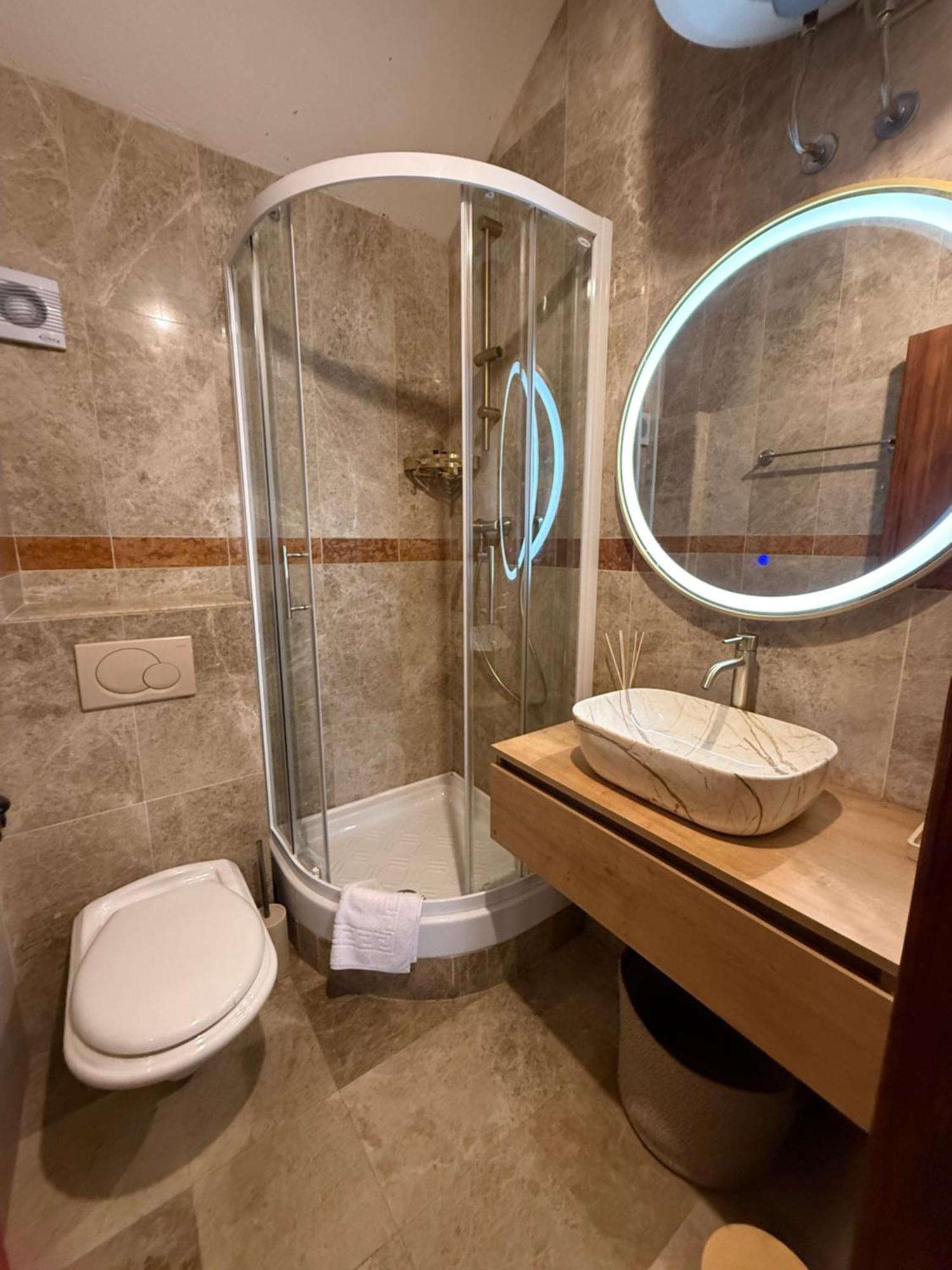 הרצג-נובי Skver Studio Apartments מראה חיצוני תמונה